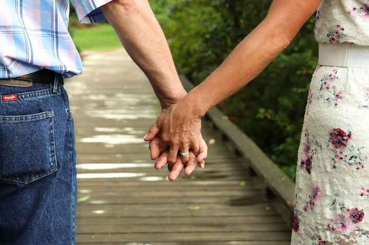 Hi guys ! Share your engagement photos 🥰😍 - 7