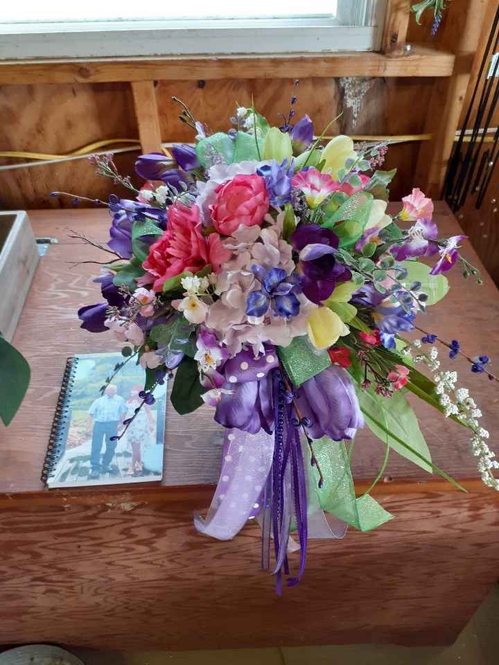 37 days! Today's project, Matron of Honor Bouquet - 1