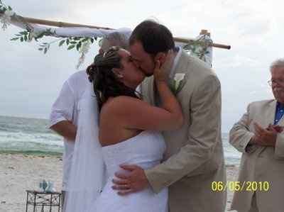 Anyone doing a beach wedding?