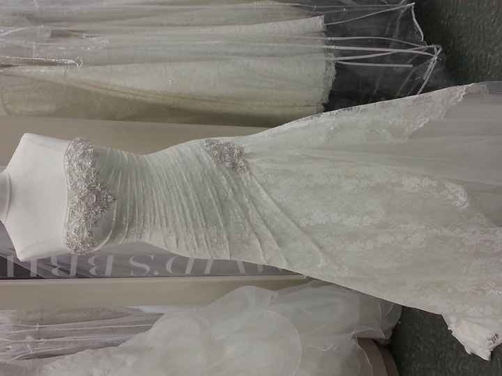 Any fair skinned brides- white or ivory?