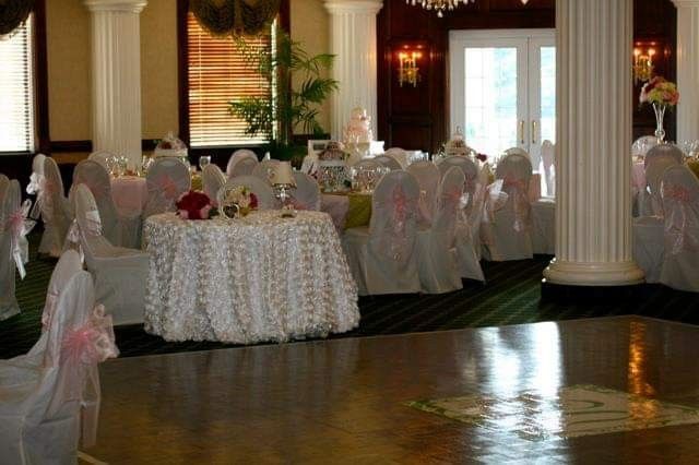 Original wedding venue fell through 4
