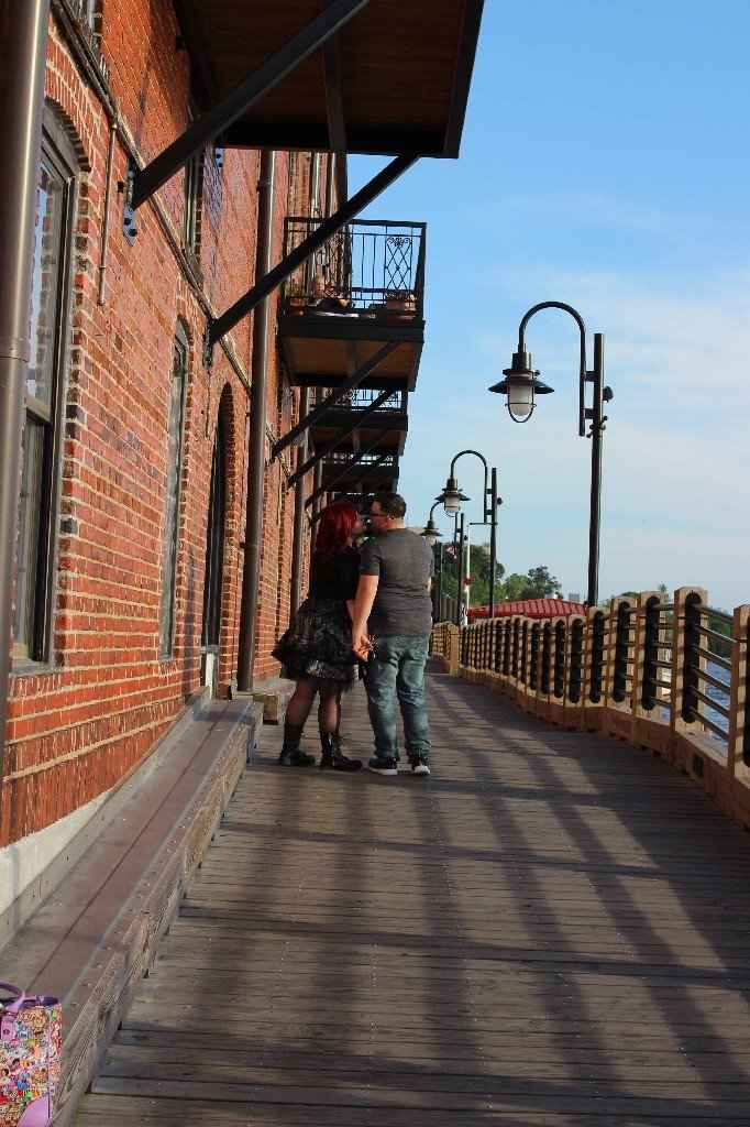 Engagement photos are in!! - 2