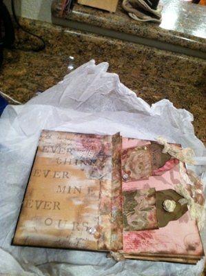 MY GUEST BOOK FINALLY CAME!!! pICS :)