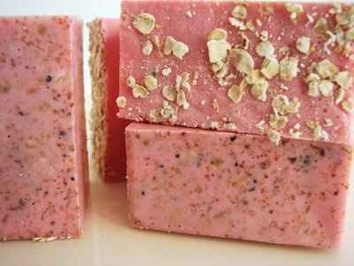 What was your favorite Bridesmaid gift recieved or seen given?