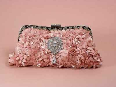 Who's using a CLUTCH for their wedding *Pics*