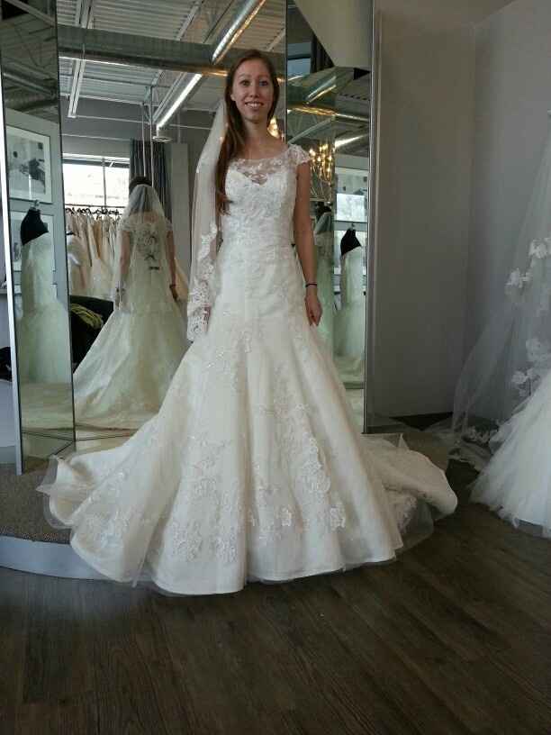 Show your beautiful dresses off!!