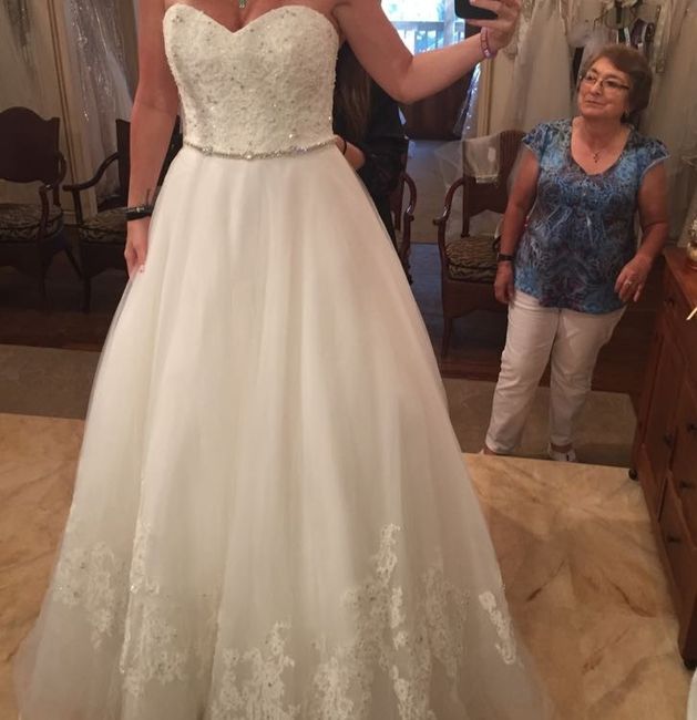 Let's see everyone's dresses
