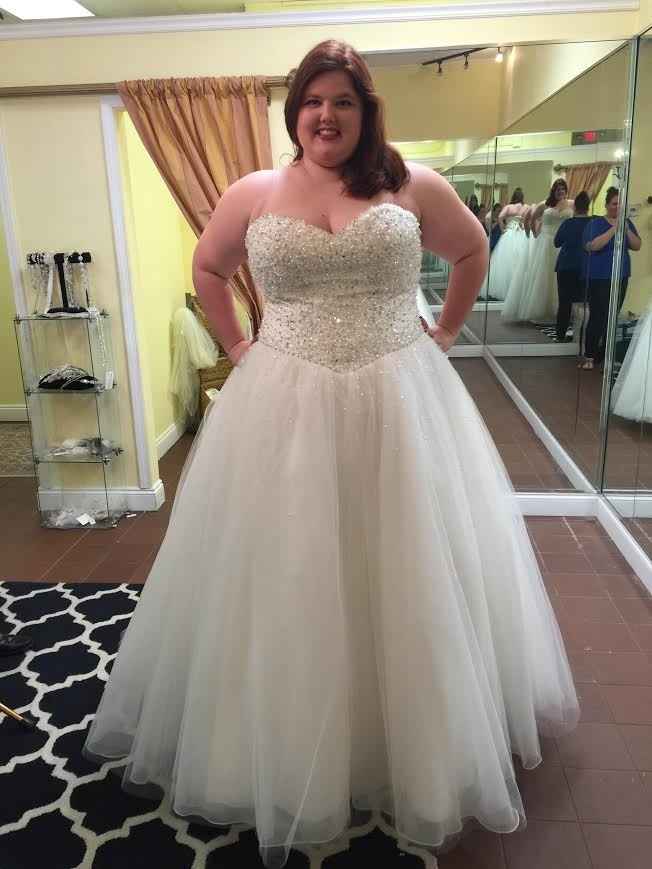 Let me see your DRESS!