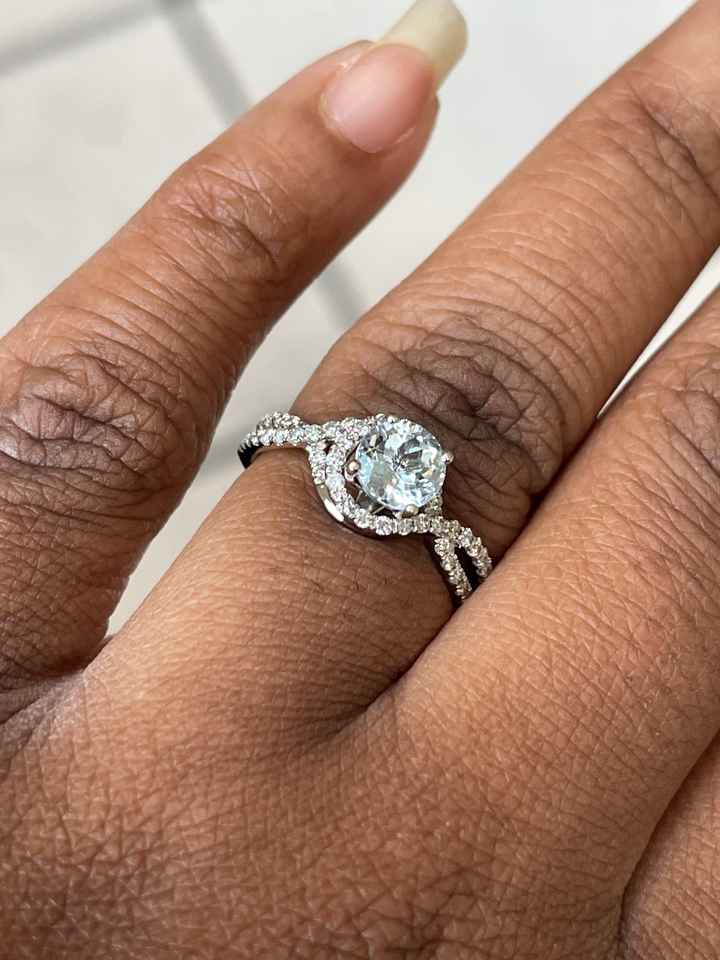Brides of 2022! Show us your ring! - 1