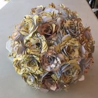 paper bouquets using pages from books - how do they look in pictures, etc?