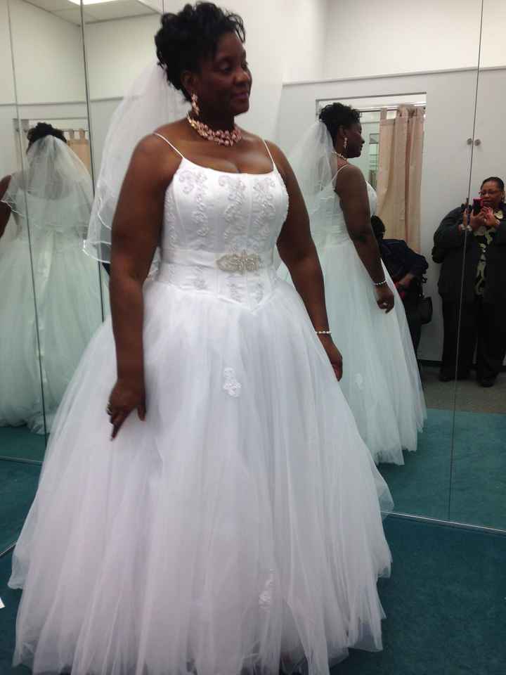 Need advice on dress accessories