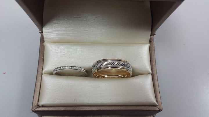 Show me your wedding bands!