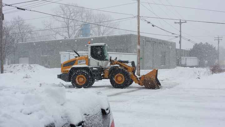 Leaving work early because of the storm! Yay!