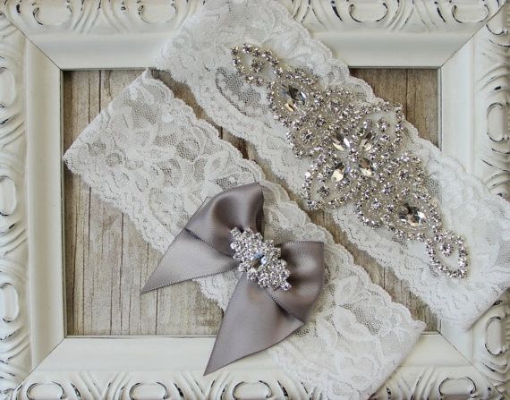Show me your garter!