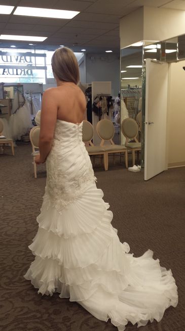 ladies show me your 2nd dress, let me see your 2nd dresses.  photo ops