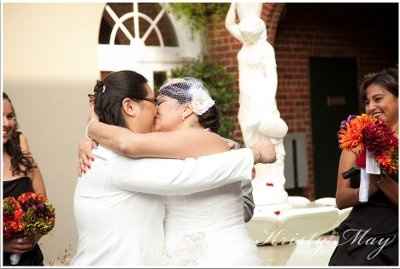 We got our wedding pictures!!!
