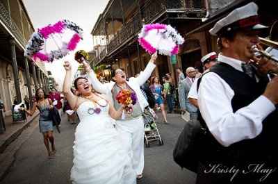 I love our wedding pictures!!