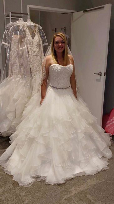 Does your wedding dress have lace, beading, or both? 3