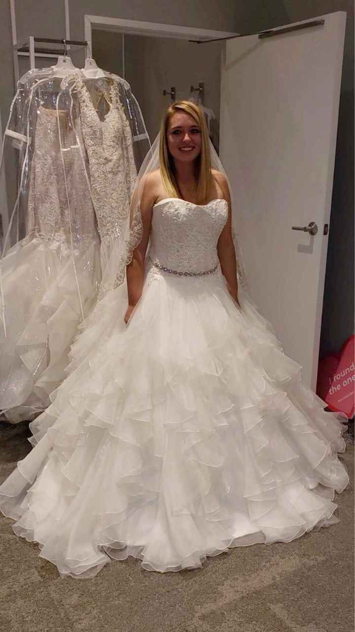 Does your wedding dress have lace, beading, or both? - 1