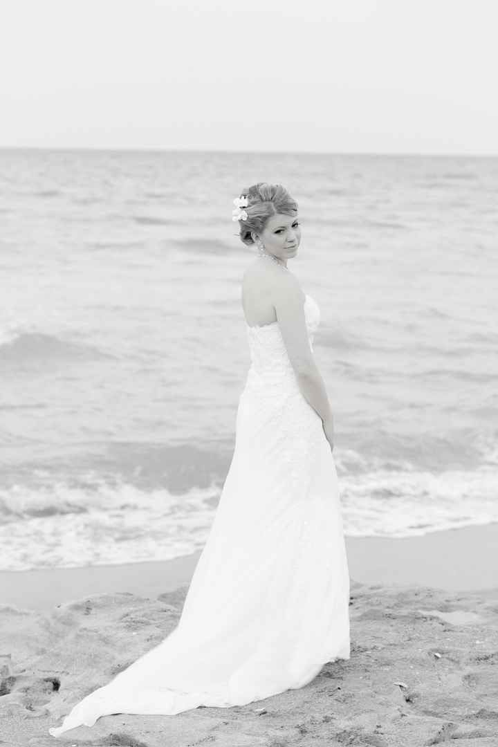Show me your sashless dresses!!