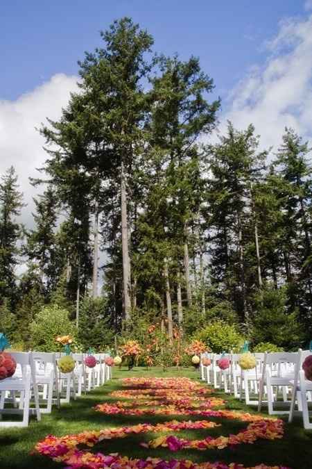 I need something beautiful to wake up to so SHOW ME YOUR VENUES!!!