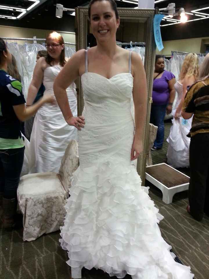 Finally got pictures of my dress again!!