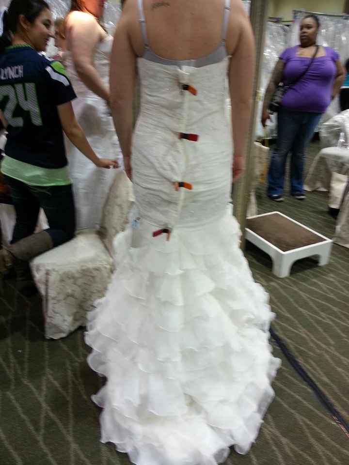 Well, shoot, the veil I had envisioned didn't work...I need advice on a new one?! (Pics included!)