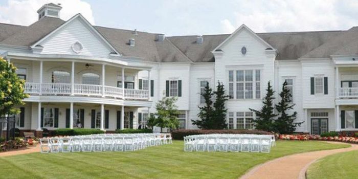 Outdoor brides! Spam me with your pics! 8