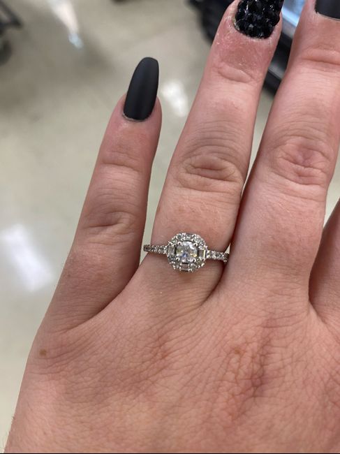 Brides of 2022! Show us your ring! 3