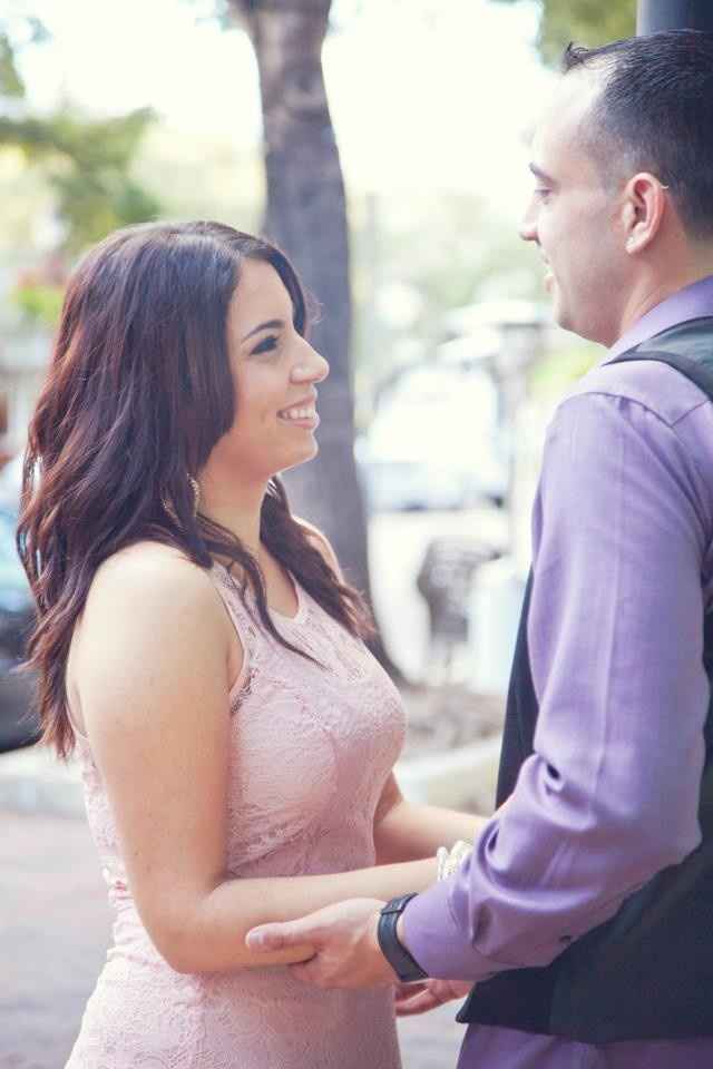 E-Session Attire - Which Dress?