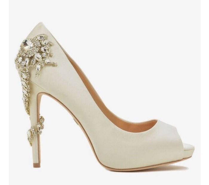 Show Me Your Wedding Shoes!