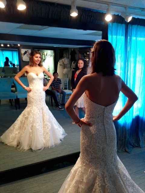 Lemme see some Dresses!