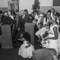 I have a few shots back from the photographer...come see!