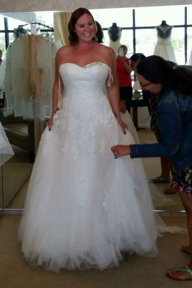 More Dress Pics, Please!