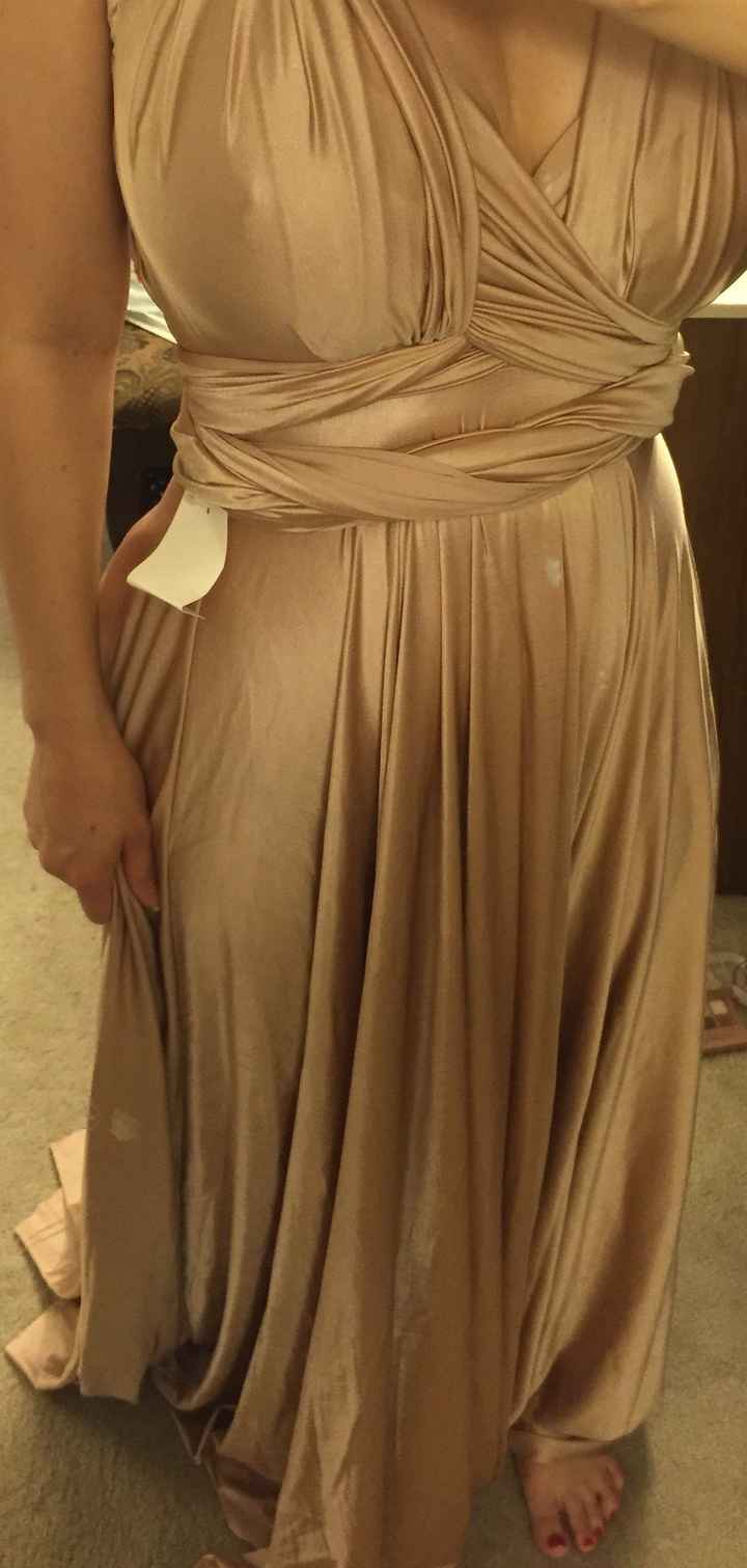 Change out of bridemaid's dress after dinner?
