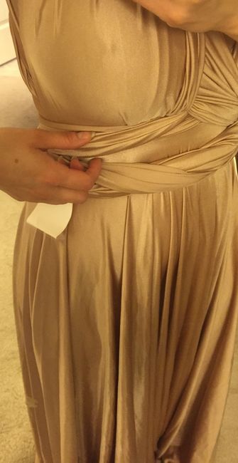 Change out of bridemaid's dress after dinner?