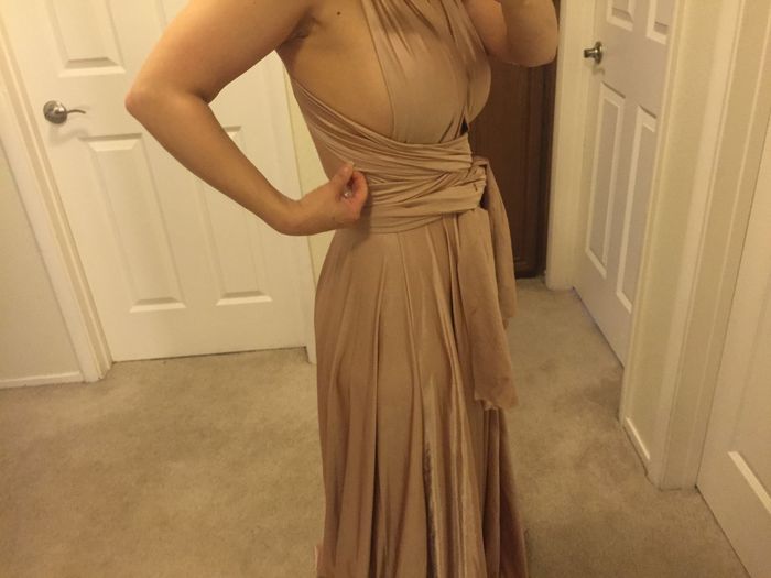Change out of bridemaid's dress after dinner?