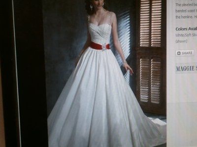 OMG!!!!!! Plus size brides get....NO RESPECT!!!!!!!!!! UGH!!!!!