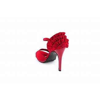 Hot pink shoes for me!!!