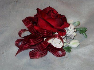 Floral arrangements are finally DONE and being shipped TODAY!!!!!!! **PIC HEAVY**