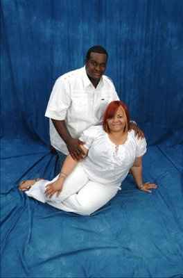 PRE-ENGAGEMENT/FAMILY PICS