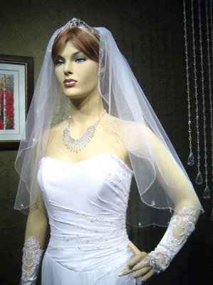 I bought my veil!!!!!!!!!! **PICS**