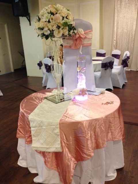 Linens and centerpiece opinions (pics included)