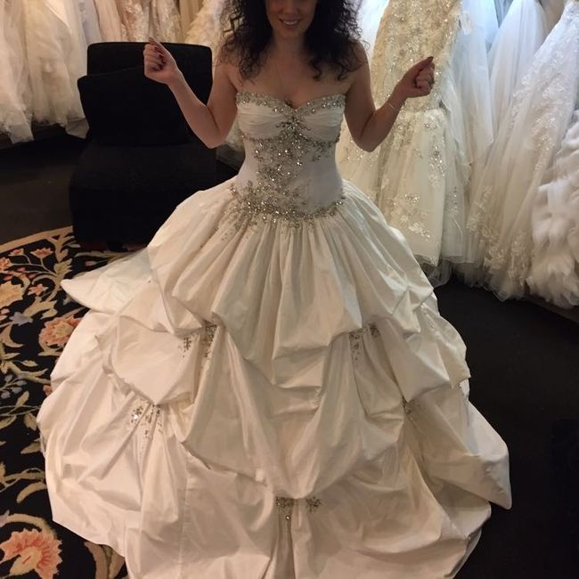 I said YES to my dress!!!! Let me see yours!!