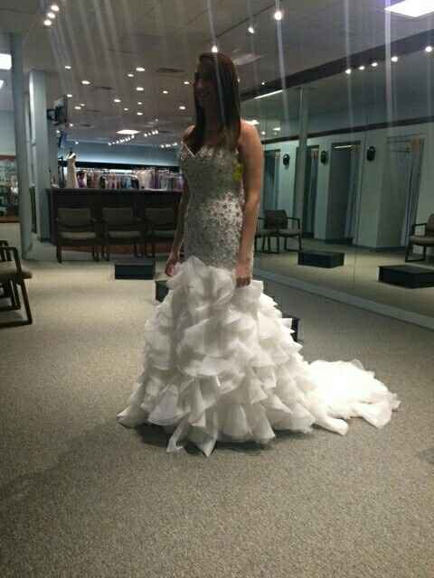 Show off those dresses!!!