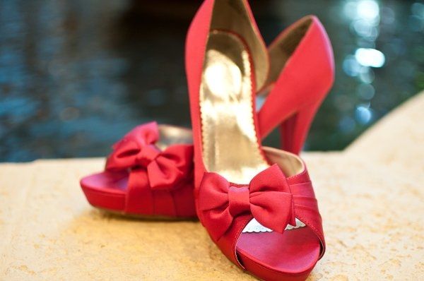 Ladies! Show me your wedding shoes!!
