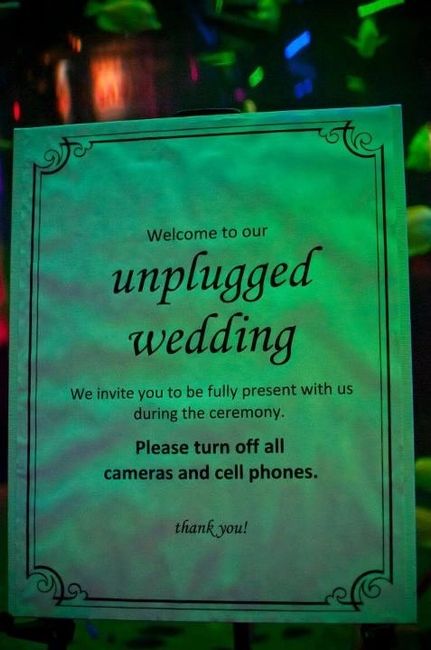 Who's having a Unplugged Wedding??