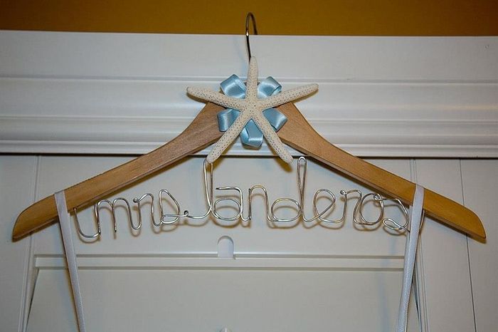 DIY wedding hanger (*pics)