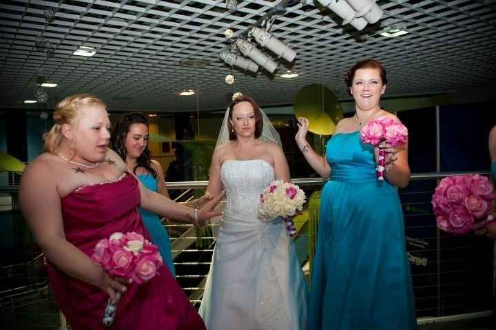 Show off here!  What do you/did you love best about your wedding?  Post pics!  :)