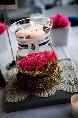 center piece help. does this match? *PICS*!!!